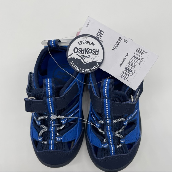 OshKosh B’Gosh (5) Toddler Sandals - Picture 4 of 5